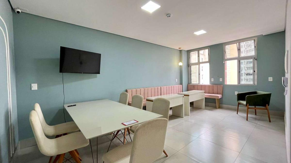 Apartamento, Centro, 2 Quartos, 0 Vaga, 1 Suíte