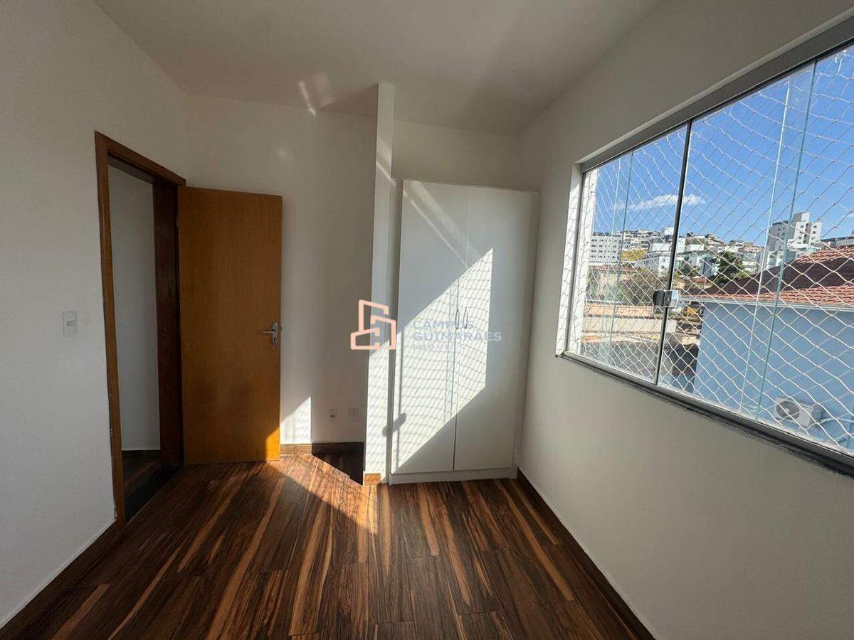 Apartamento, Barreiro, 2 Quartos, 1 Vaga