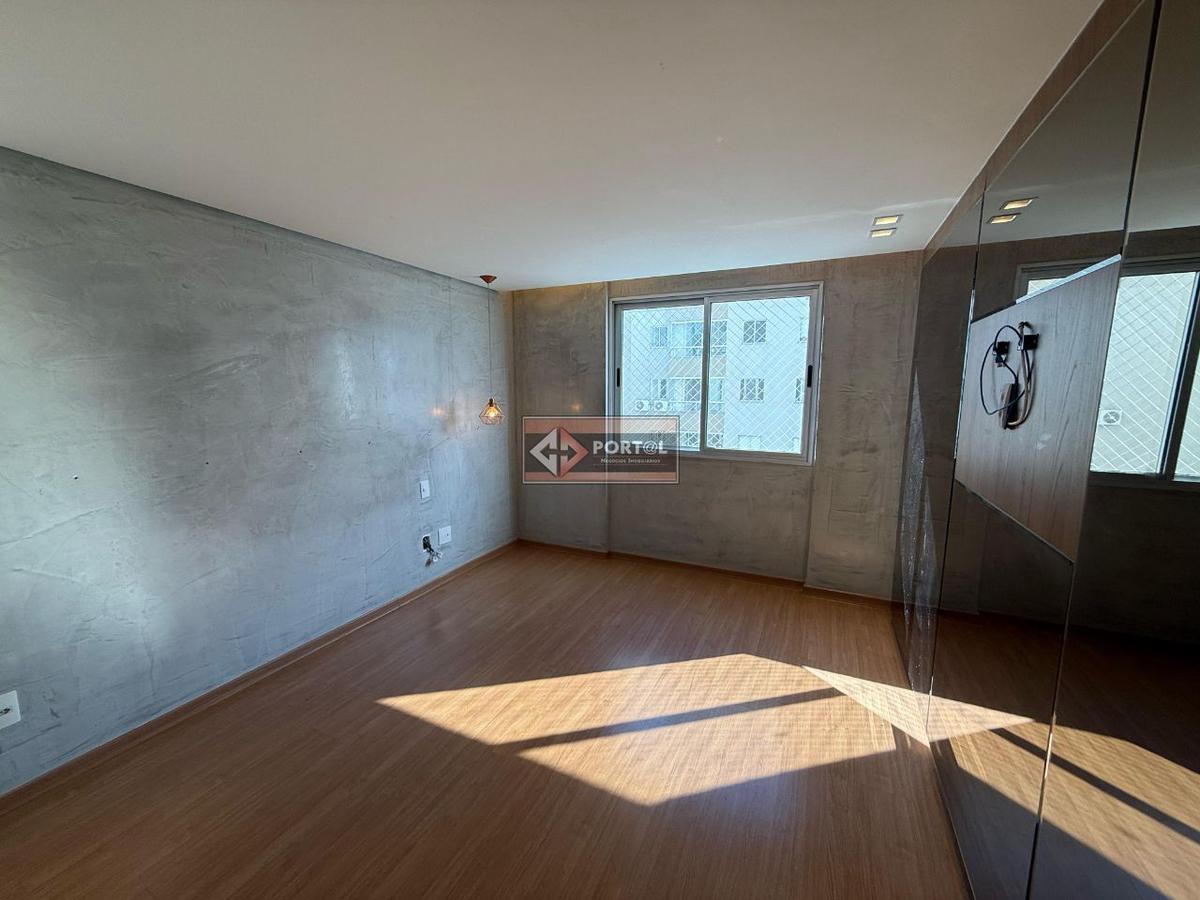 Apartamento, Castelo, 4 Quartos, 2 Vagas, 1 Suíte