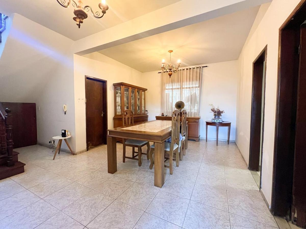 Casa, Serrano, 5 Quartos, 4 Vagas, 1 Suíte