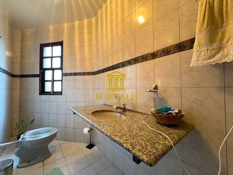 Casa, Dona Clara, 3 Quartos, 4 Vagas, 1 Suíte