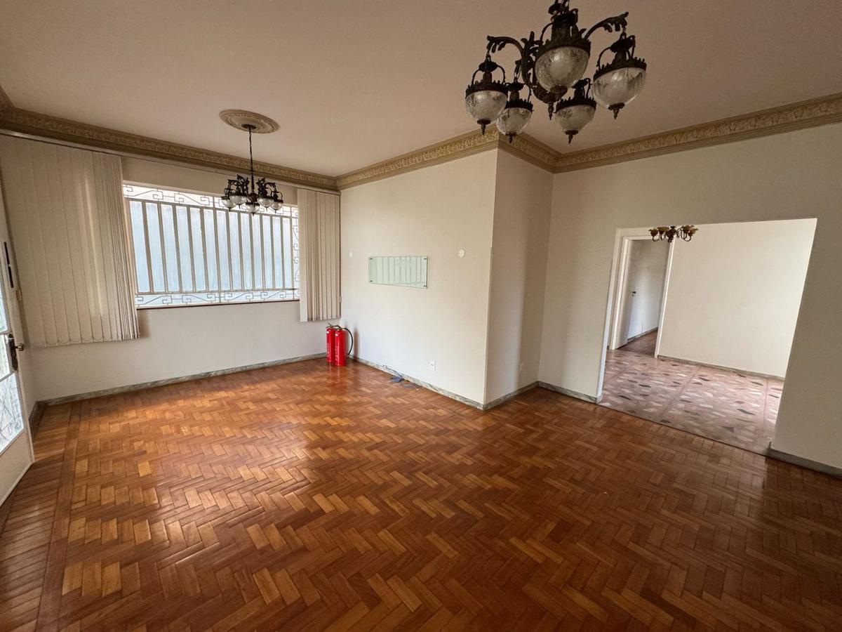 Casa, Colégio Batista, 3 Quartos, 1 Vaga