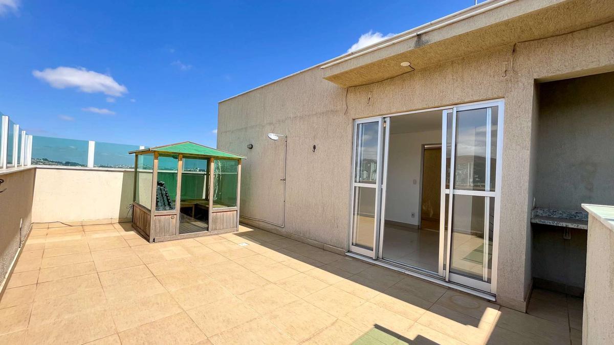 Cobertura, Estoril, 3 Quartos, 4 Vagas, 1 Suíte