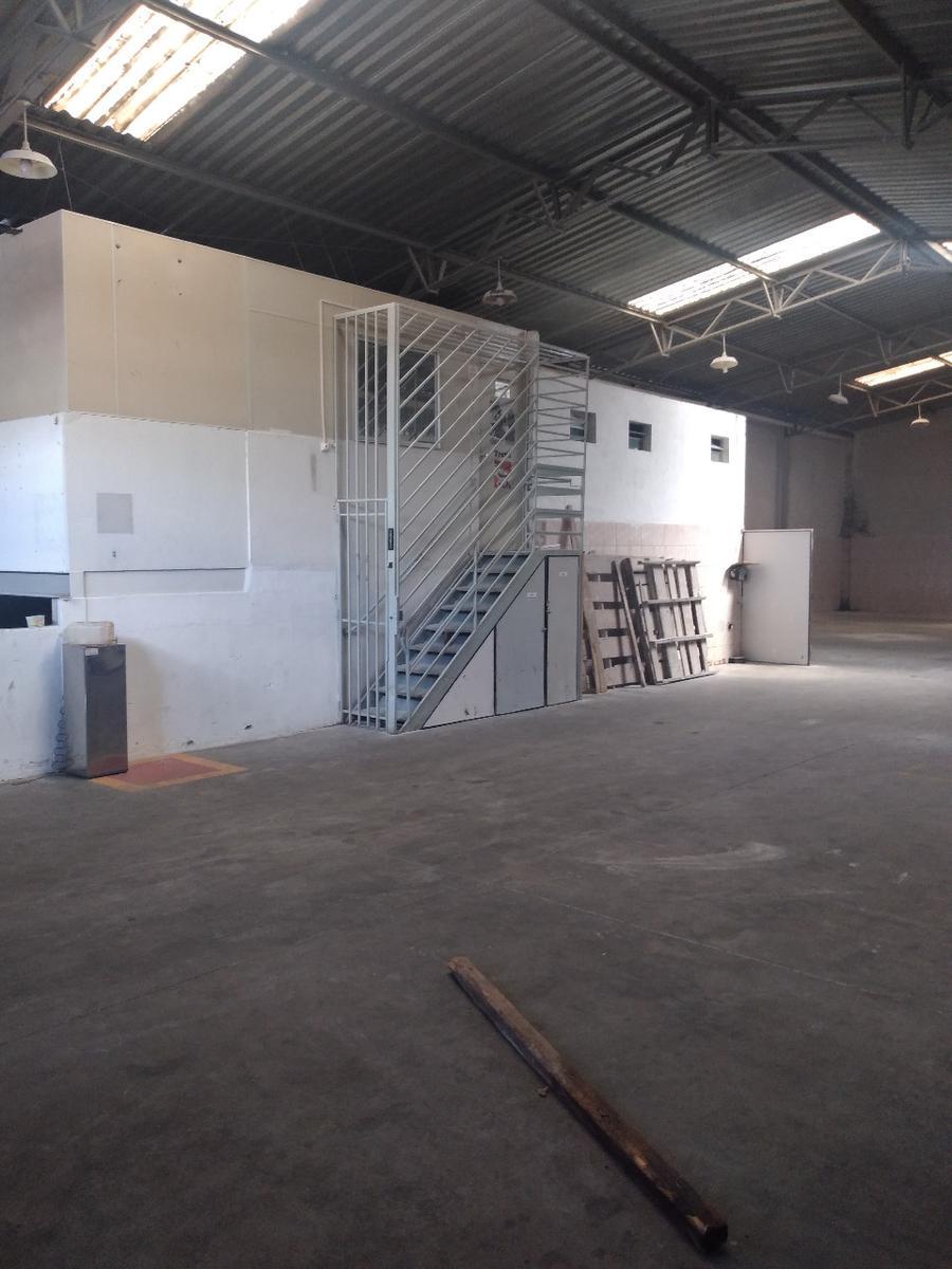 Galpão, Jardim Montanhês, 0 Quarto, 0 Vaga