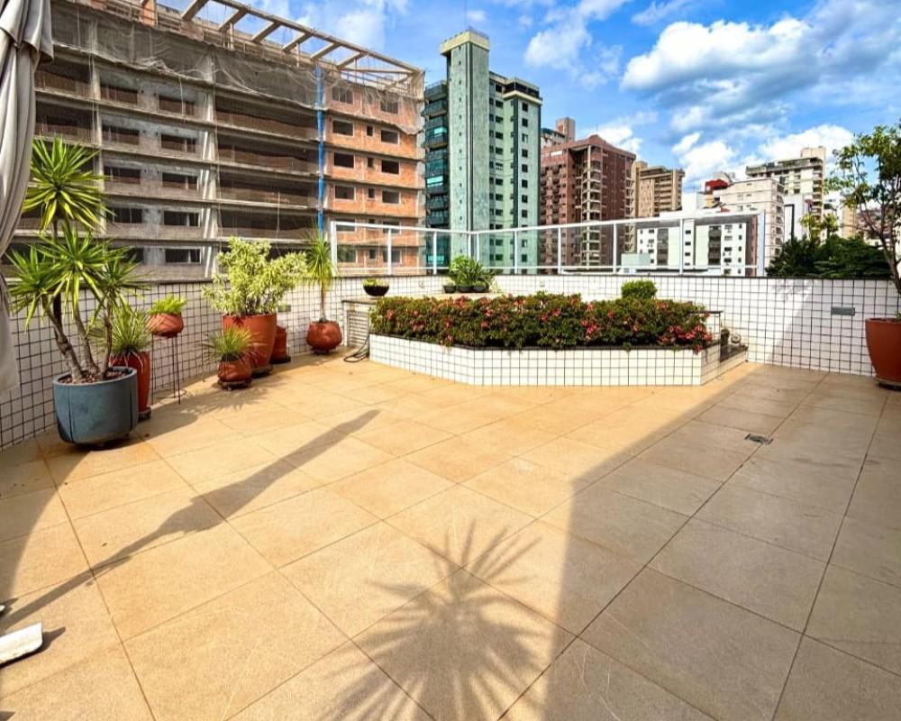 Cobertura, Funcionários, 4 Quartos, 4 Vagas, 2 Suítes