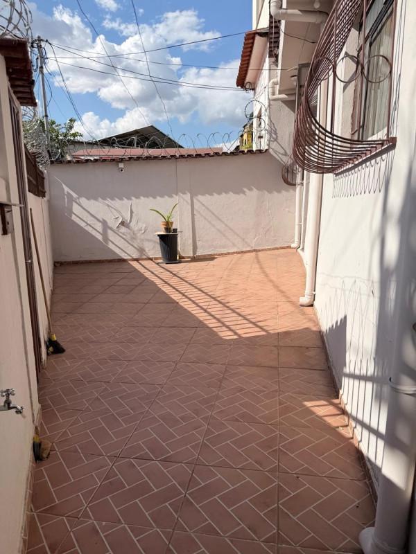 Casa, Nova Cachoeirinha, 3 Quartos, 0 Vaga, 1 Suíte