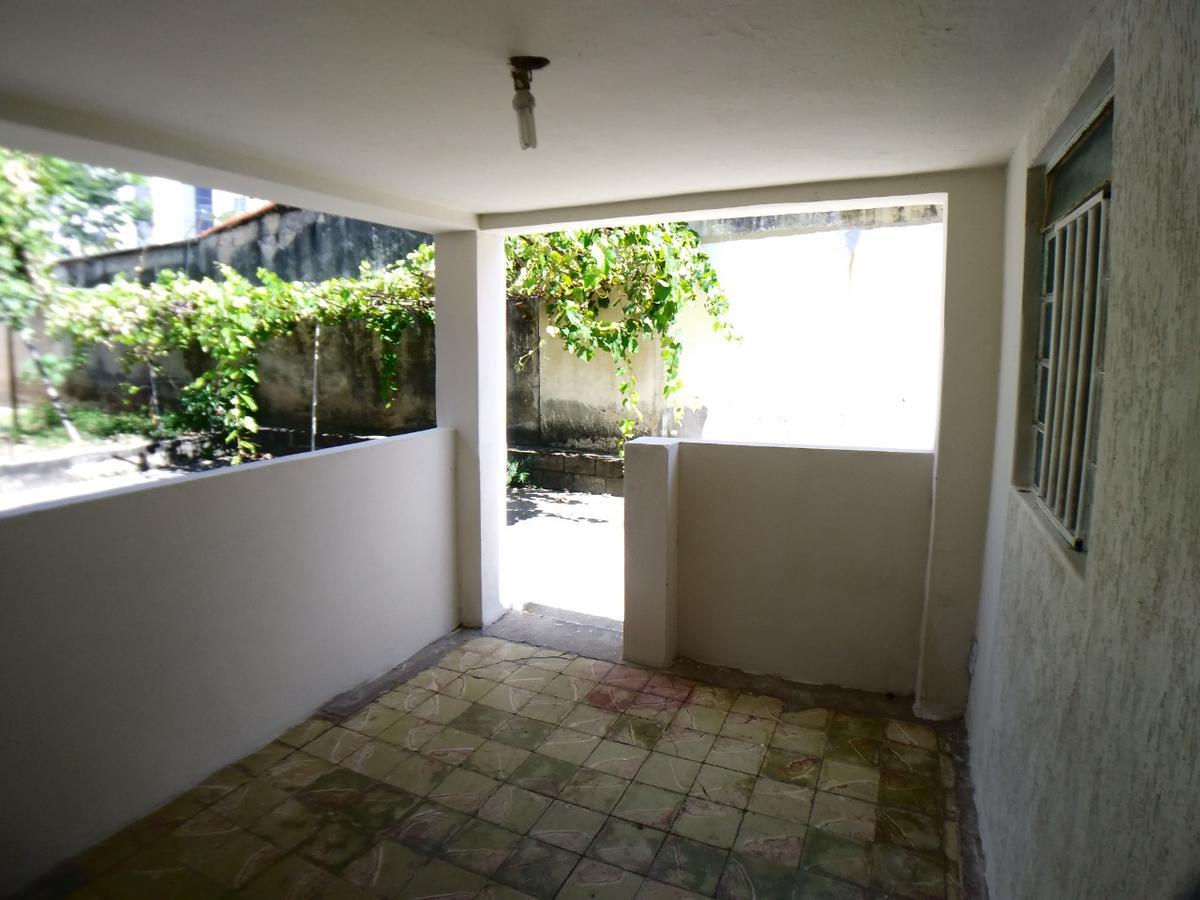 Casa, Santa Branca, 2 Quartos, 1 Vaga