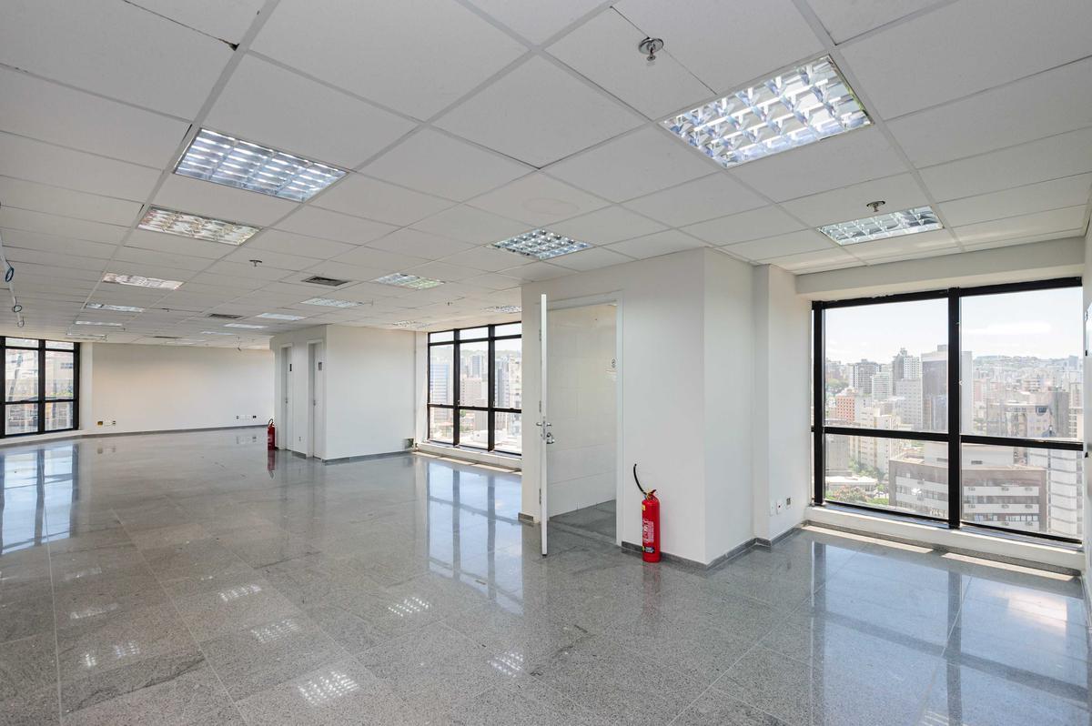 Sala, Funcionários, 0 Quarto, 5 Vagas