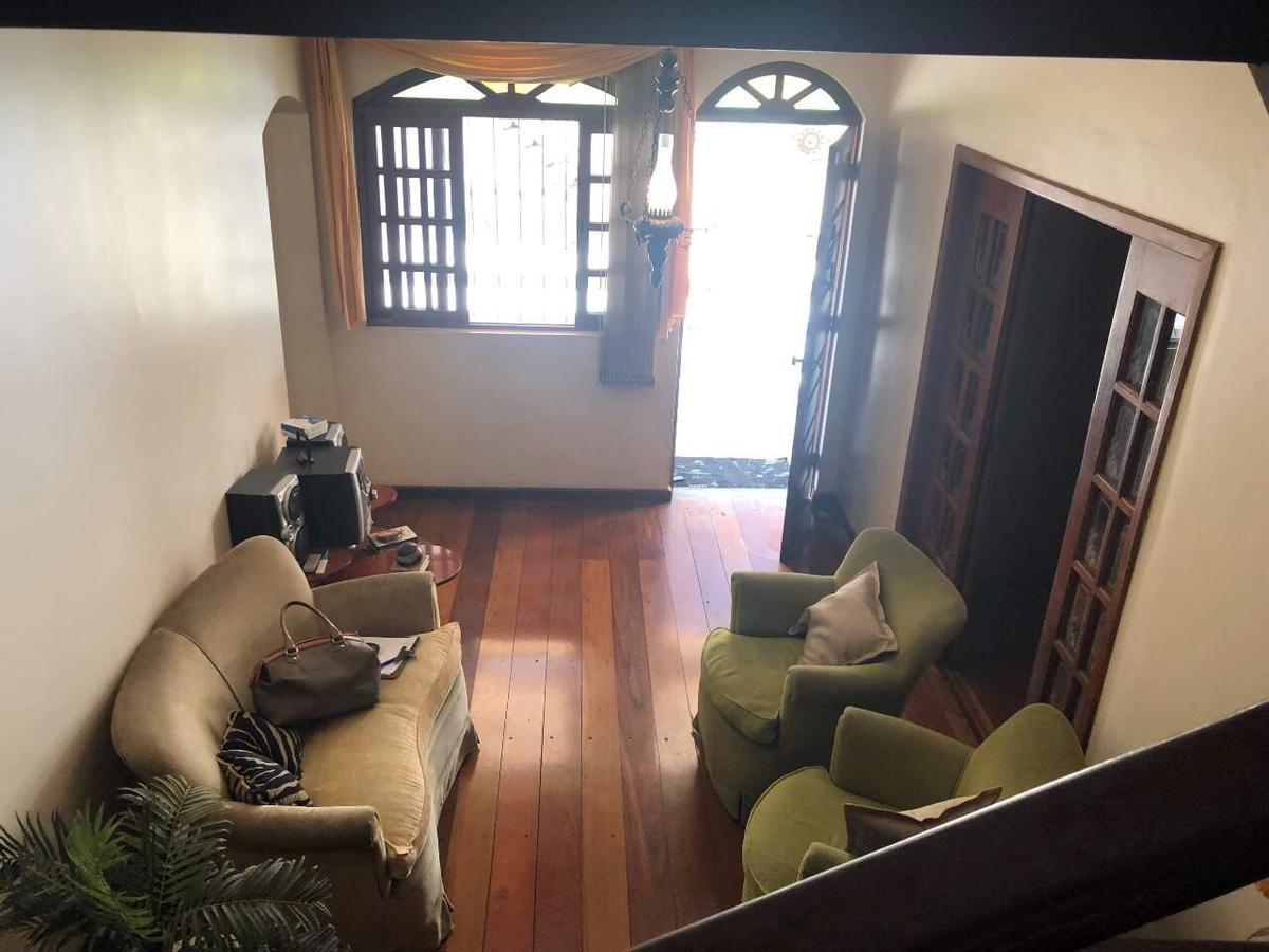 Casa, Nova Cachoeirinha, 3 Quartos, 4 Vagas, 1 Suíte