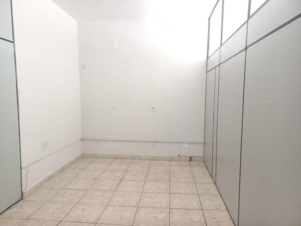 Casa Comercial, Floresta, 1 Quarto
