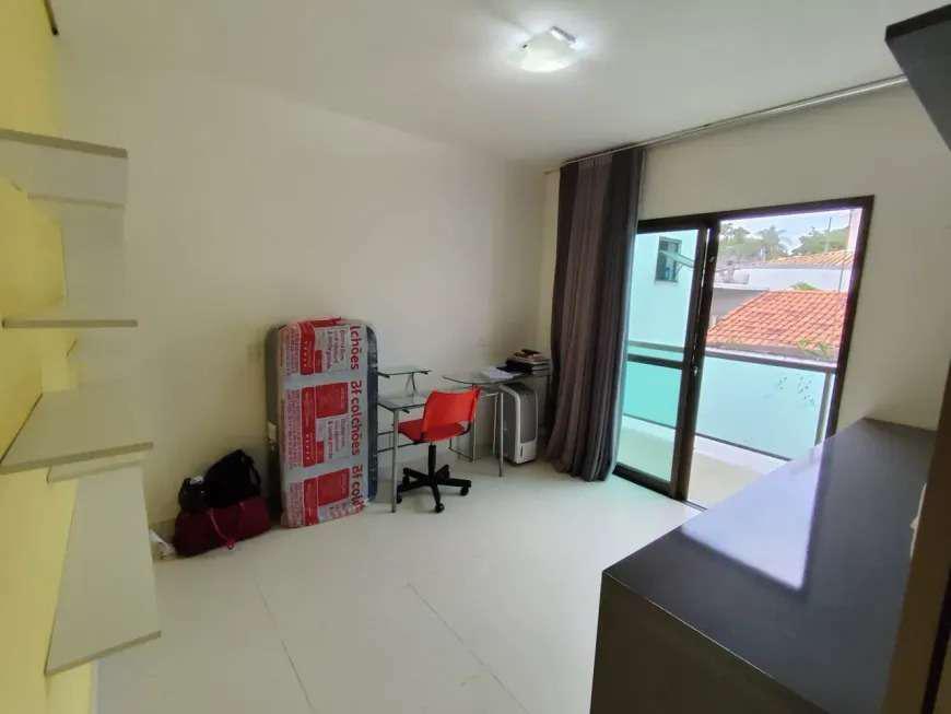 Casa, Trevo, 3 Quartos, 2 Vagas, 1 Suíte