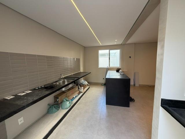 Apartamento, Floresta, 3 Quartos, 2 Vagas, 1 Suíte