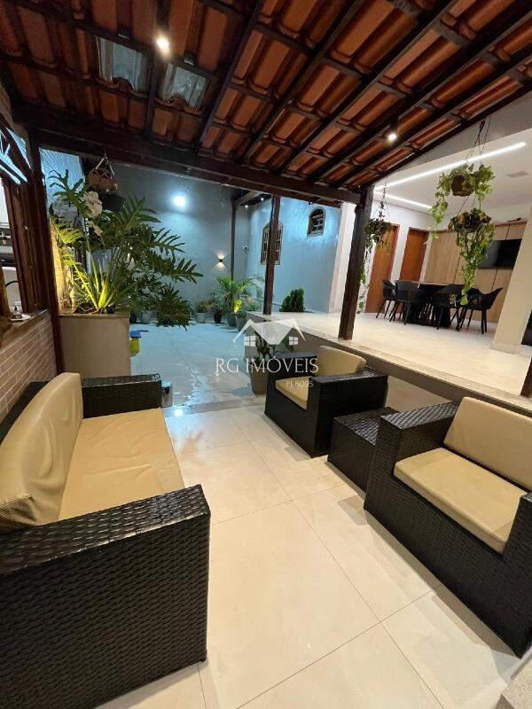 Casa, Conjunto Habitacional Bueno Franco, 3 Quartos, 4 Vagas
