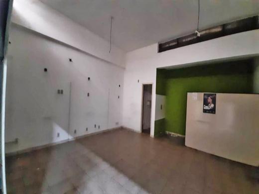 Andar, Centro, 0 Quarto, 0 Vaga