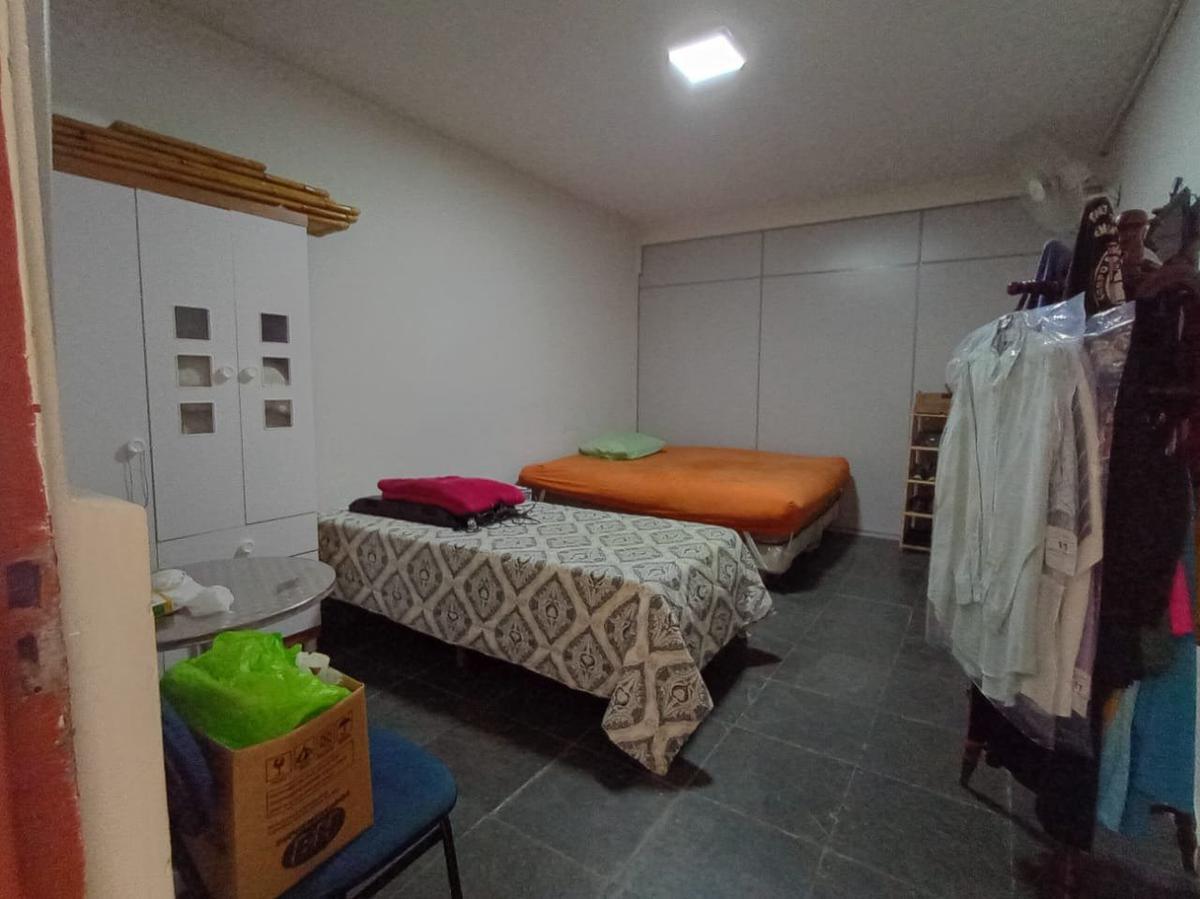 Casa Comercial, Liberdade, 0 Quarto, 4 Vagas