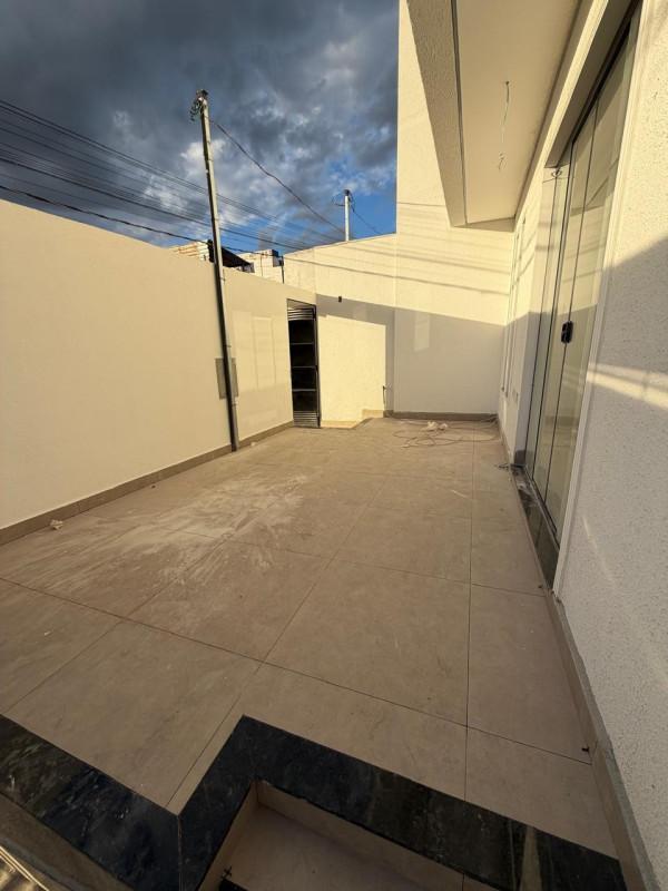 Casa, Masterville, 3 Quartos, 2 Vagas, 1 Suíte