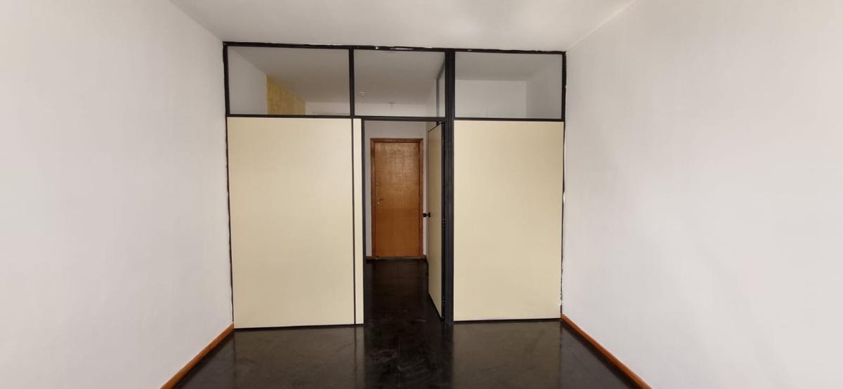 Sala, São Bento, 0 Quarto, 0 Vaga