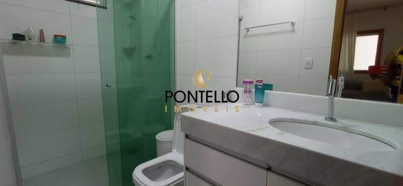 Casa, Colégio Batista, 2 Quartos, 2 Vagas, 1 Suíte