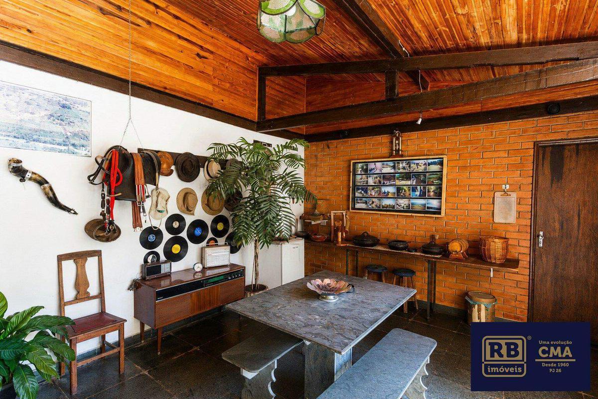 Casa, Serra, 3 Quartos, 3 Vagas, 2 Suítes