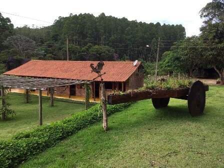 Fazenda, Centro, 4 Quartos, 10 Vagas, 4 Suítes