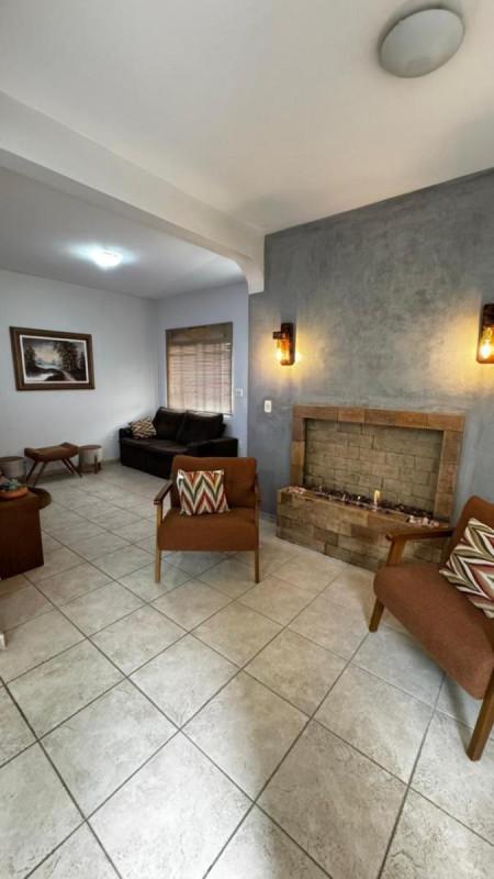 Casa, Nova Granada, 4 Quartos, 6 Vagas, 1 Suíte