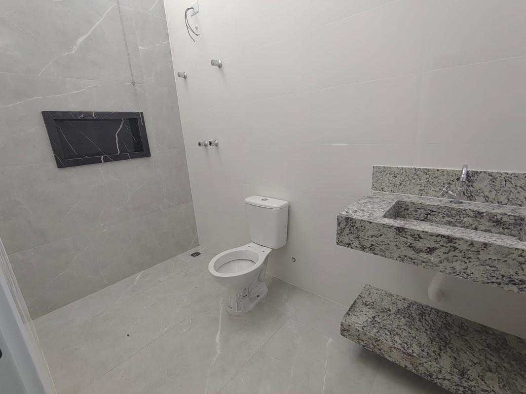 Casa, Candelária, 2 Quartos, 2 Vagas, 2 Suítes