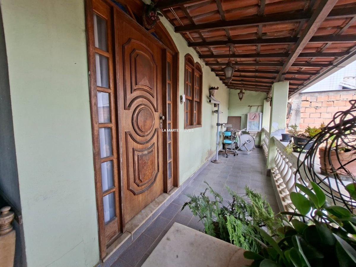 Casa, Amazonas, 3 Quartos, 5 Vagas, 1 Suíte
