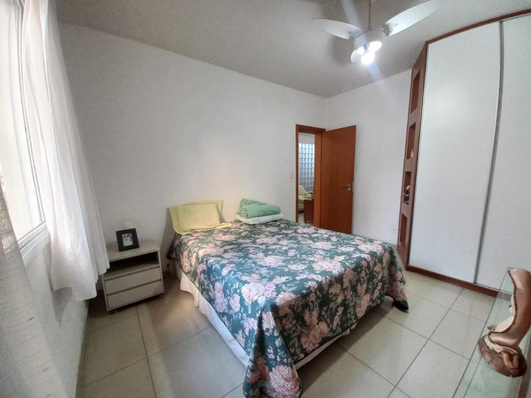Casa, Nova Suíssa, 4 Quartos, 5 Vagas, 1 Suíte