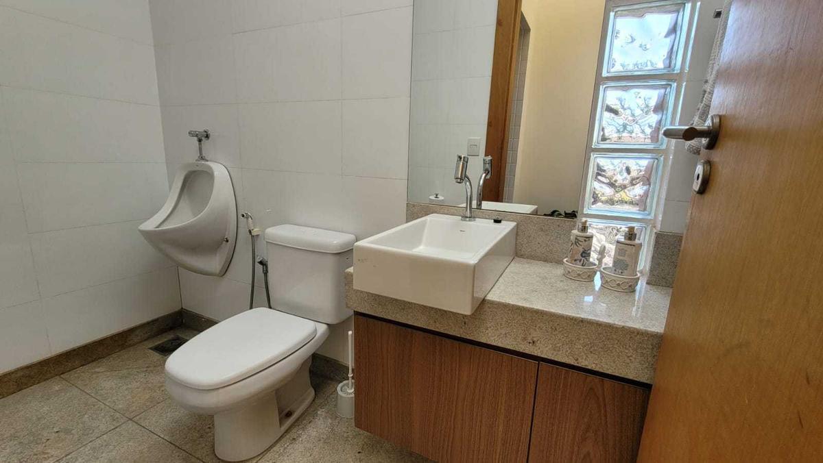 Apartamento, Santa Lúcia, 4 Quartos, 5 Vagas, 3 Suítes