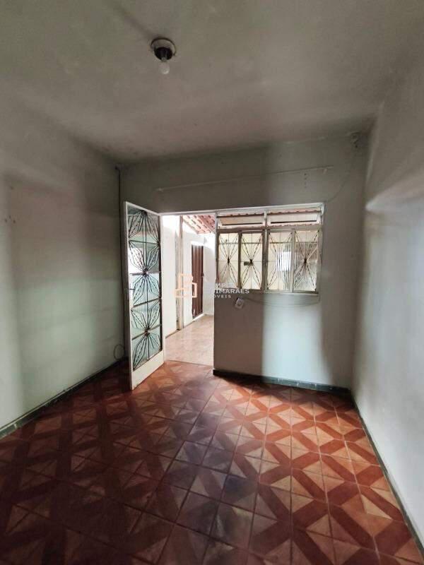 Casa, Independência, 2 Quartos, 1 Vaga