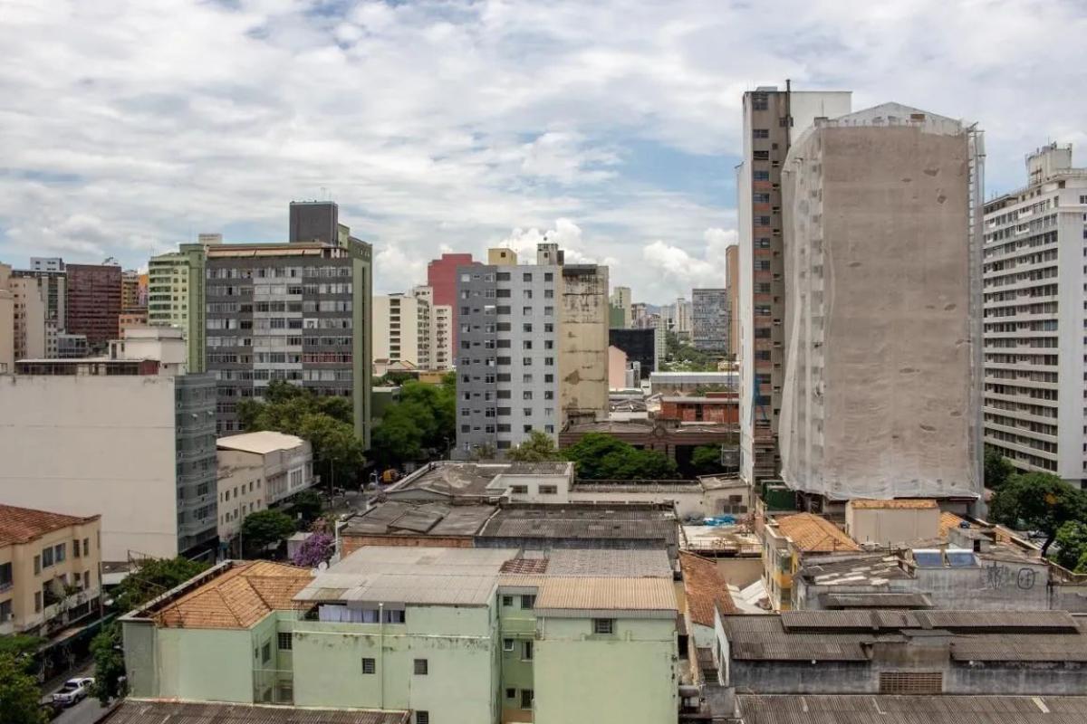 Apartamento, Centro, 3 Quartos, 0 Vaga, 2 Suítes