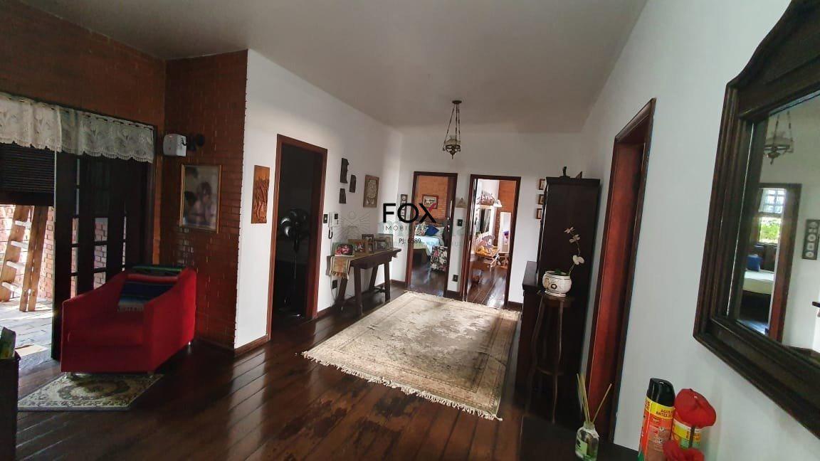 Casa, São Luiz (pampulha), 6 Quartos, 10 Vagas, 3 Suítes