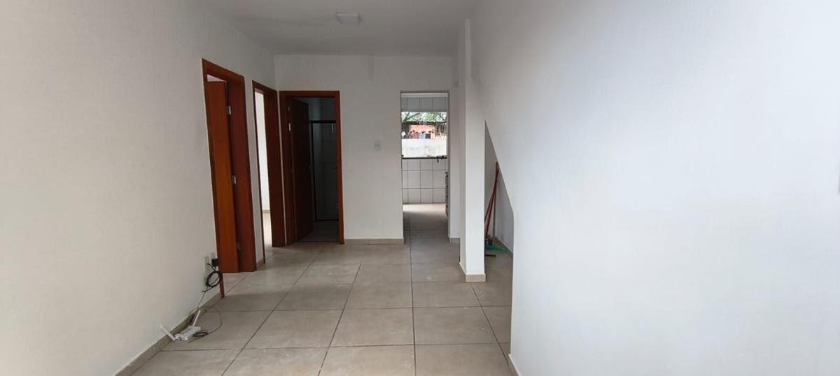 Apartamento, Jardim Vitória, 2 Quartos, 1 Vaga