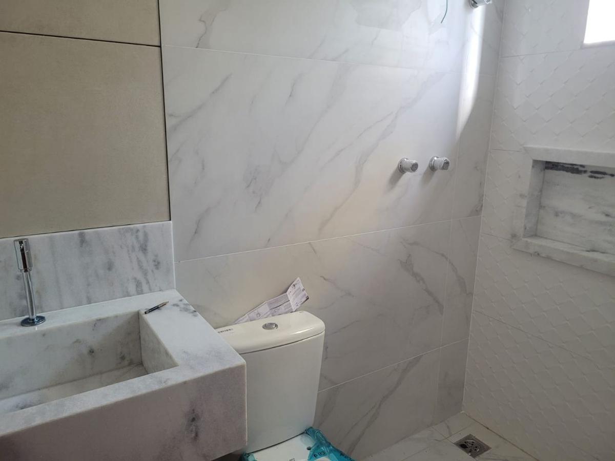 Casa, Planalto, 3 Quartos, 4 Vagas, 3 Suítes