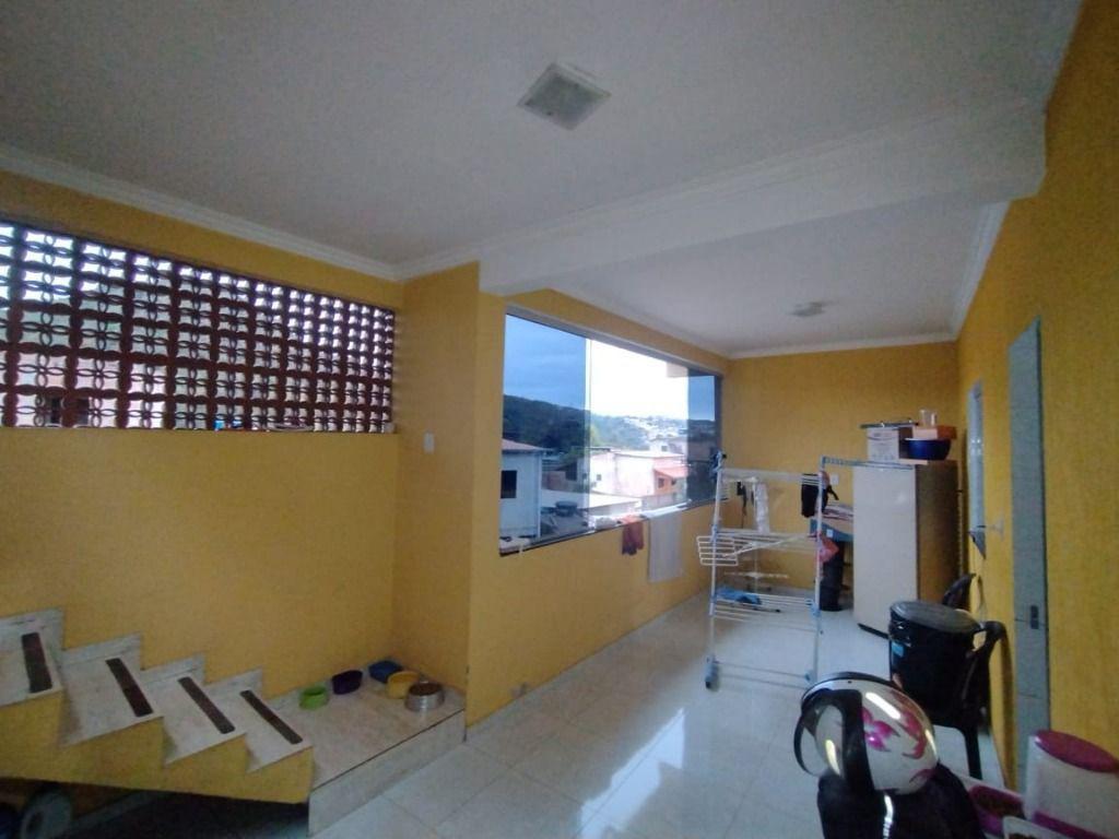 Casa, Mangueiras, 3 Quartos, 4 Vagas, 1 Suíte