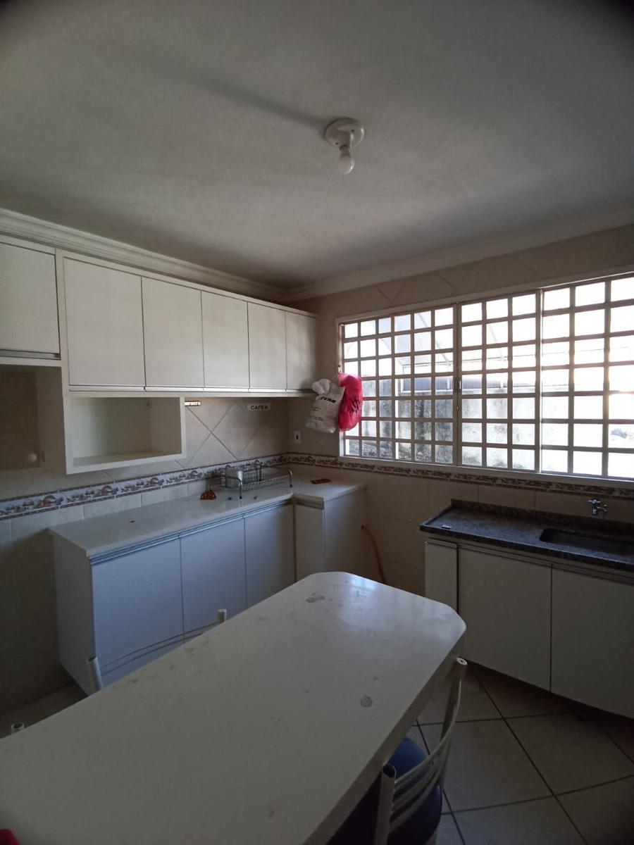 Casa, Centro, 3 Quartos, 1 Vaga, 1 Suíte