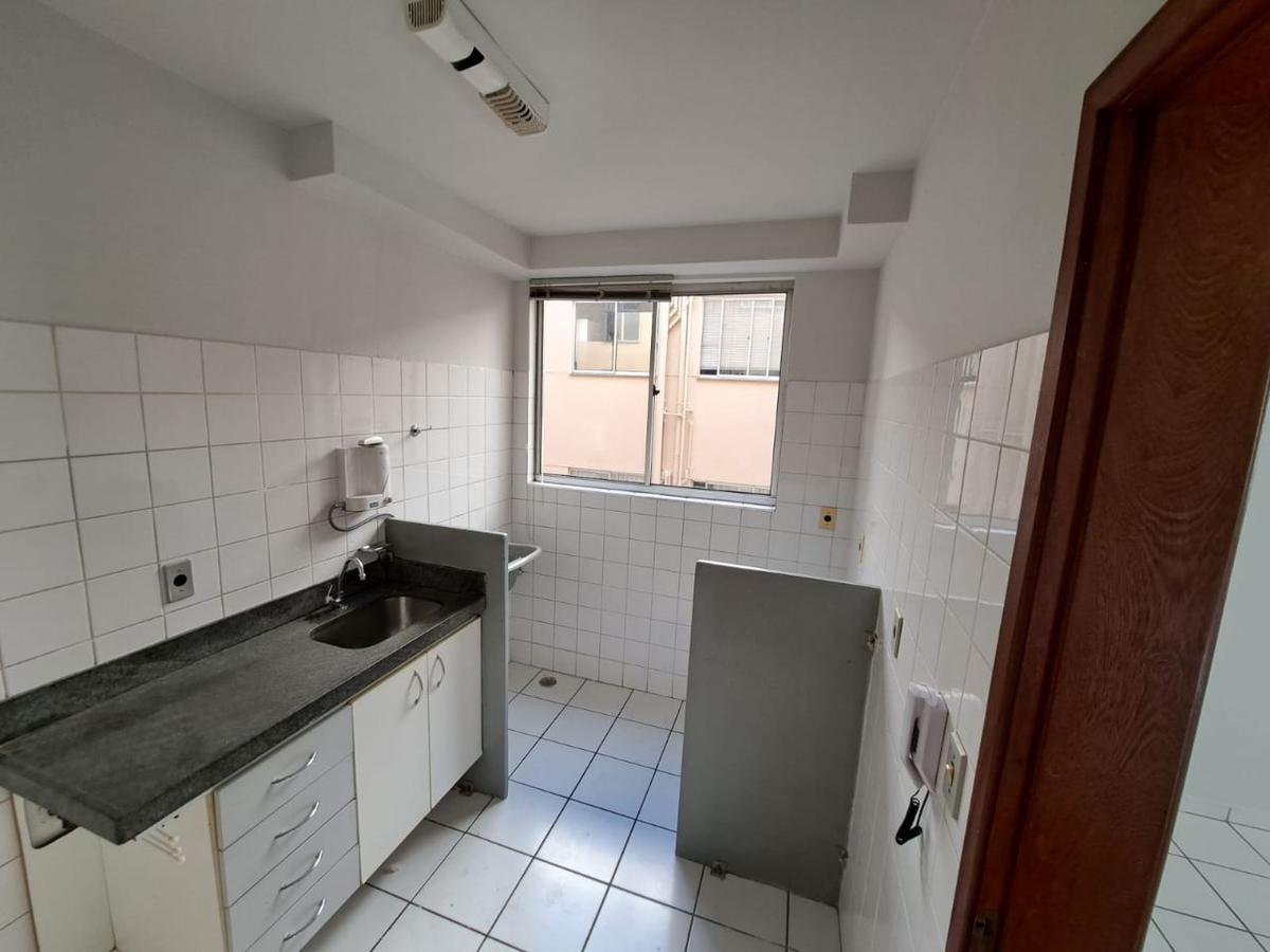 Apartamento, Ipiranga, 2 Quartos, 1 Vaga, 0 Suíte