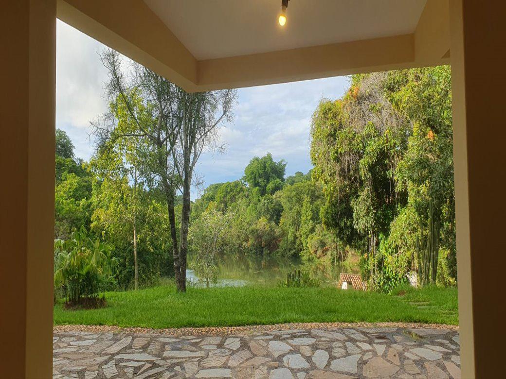 Casa em Condomínio, Estância das Amendoeiras, 5 Quartos, 2 Suítes