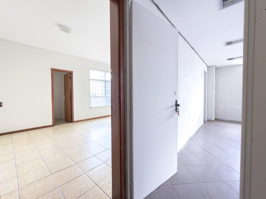 Sala, Sagrada Família, 0 Quarto, 0 Vaga