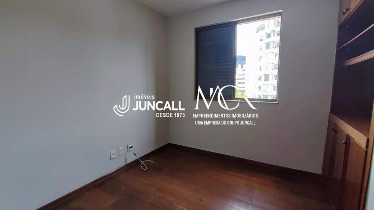 Apartamento, Cruzeiro, 4 Quartos, 2 Vagas, 1 Suíte