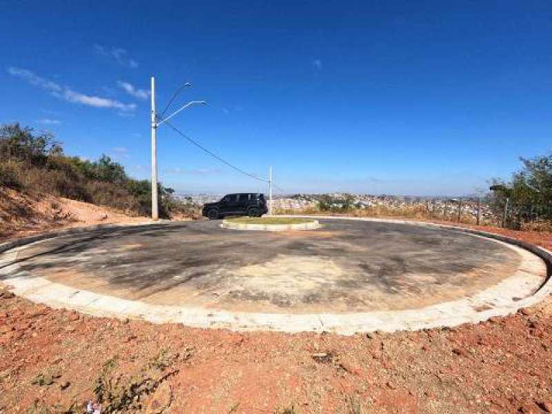 Lote, Centro, 0 Quarto, 0 Vaga