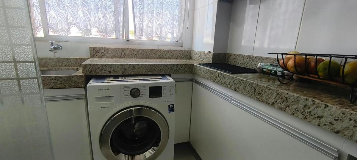 Apartamento, Sagrada Família, 3 Quartos, 2 Vagas, 1 Suíte