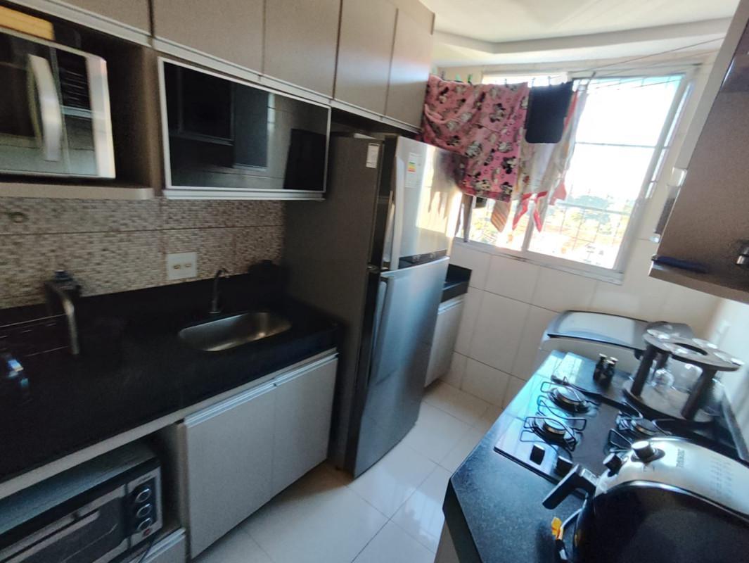 Apartamento, Jardim Vitória, 2 Quartos, 1 Vaga