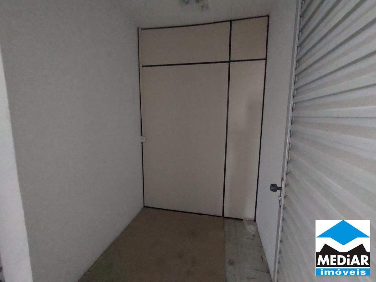 Sala, Centro, 0 Quarto, 0 Vaga