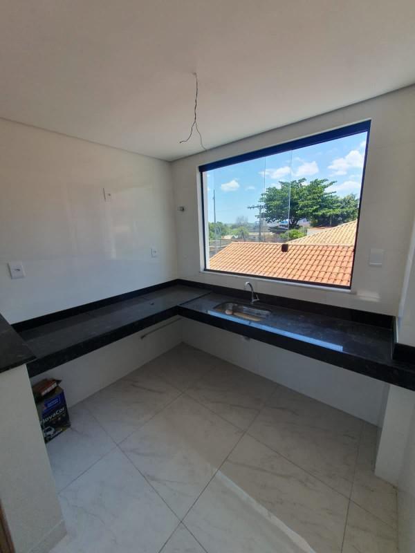 Cobertura, Santa Branca, 3 Quartos, 2 Vagas, 1 Suíte