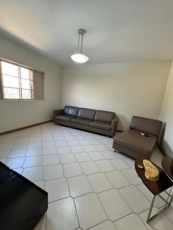 Casa, Arvoredo, 4 Quartos, 6 Vagas, 1 Suíte