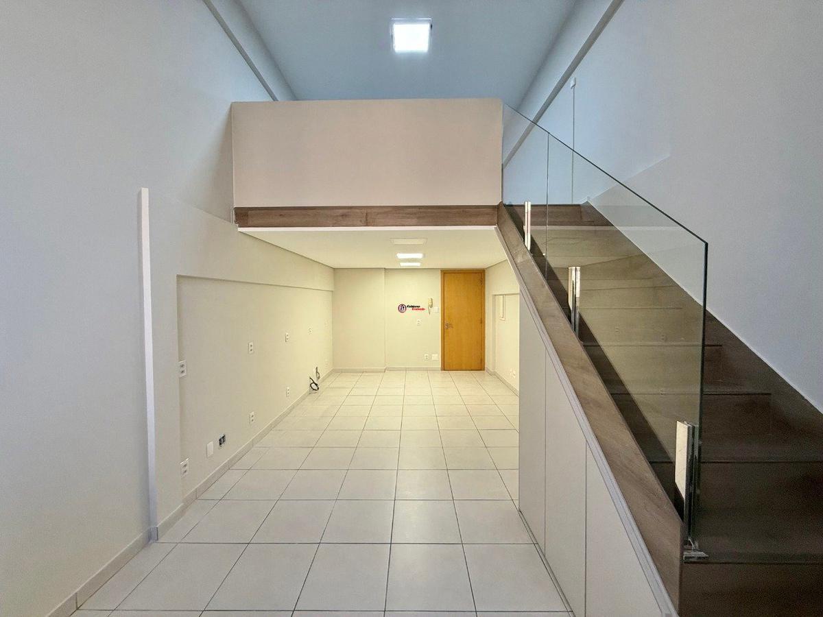Sala, São José, 0 Quarto, 1 Vaga