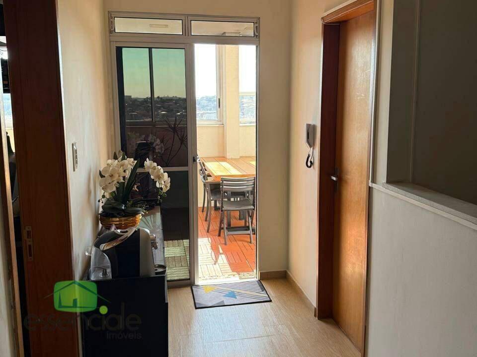 Apartamento, Alvorada, 3 Quartos, 4 Vagas, 1 Suíte