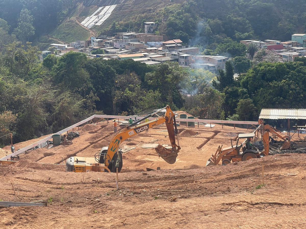 Apartamento, Milionários, 2 Quartos, 1 Vaga