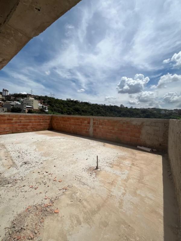Cobertura, Palmeiras, 3 Quartos, 2 Vagas, 1 Suíte
